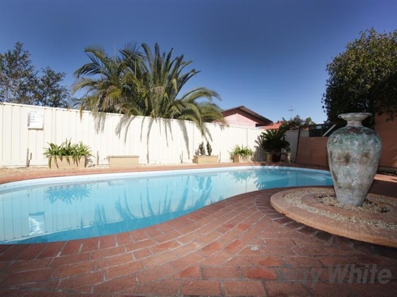 4 Jimbi Place, Glenmore Park NSW 2745