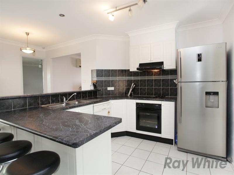 6 Burraga Place, Glenmore Park NSW 2745