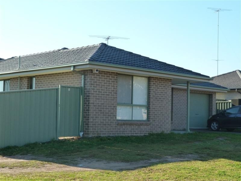 1 Yenna Place, Glenmore Park NSW 2745