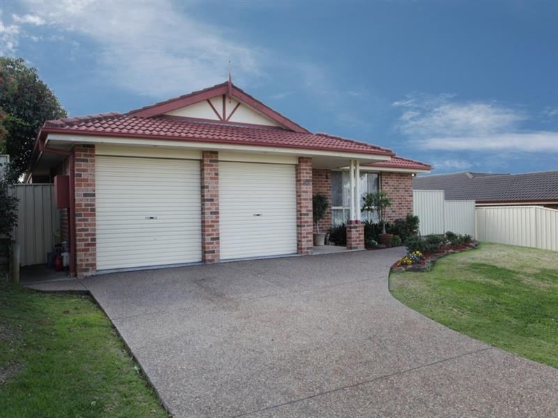 83 Kiber Drive, Glenmore Park NSW 2745