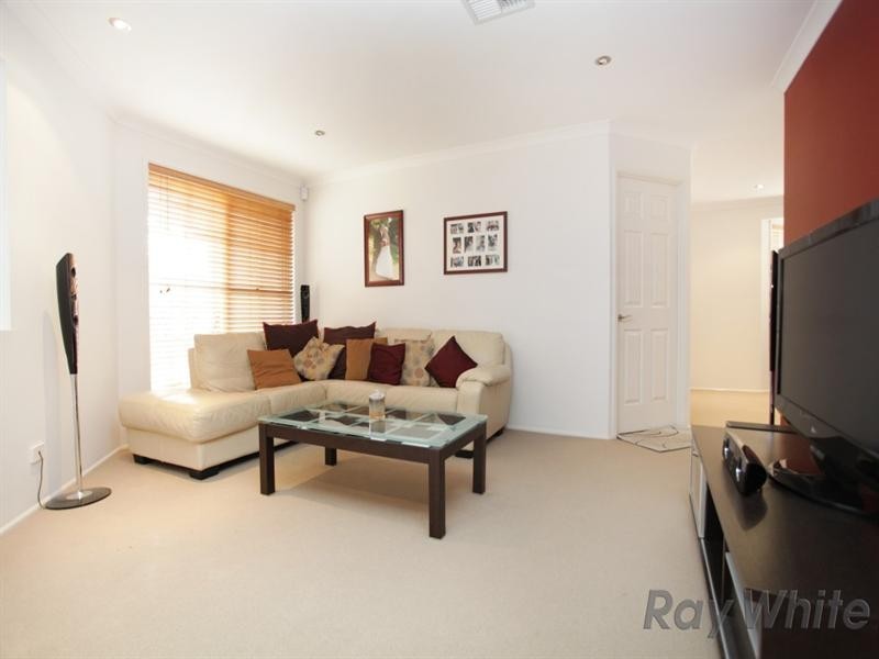 20 Osprey Avenue, Glenmore Park NSW 2745