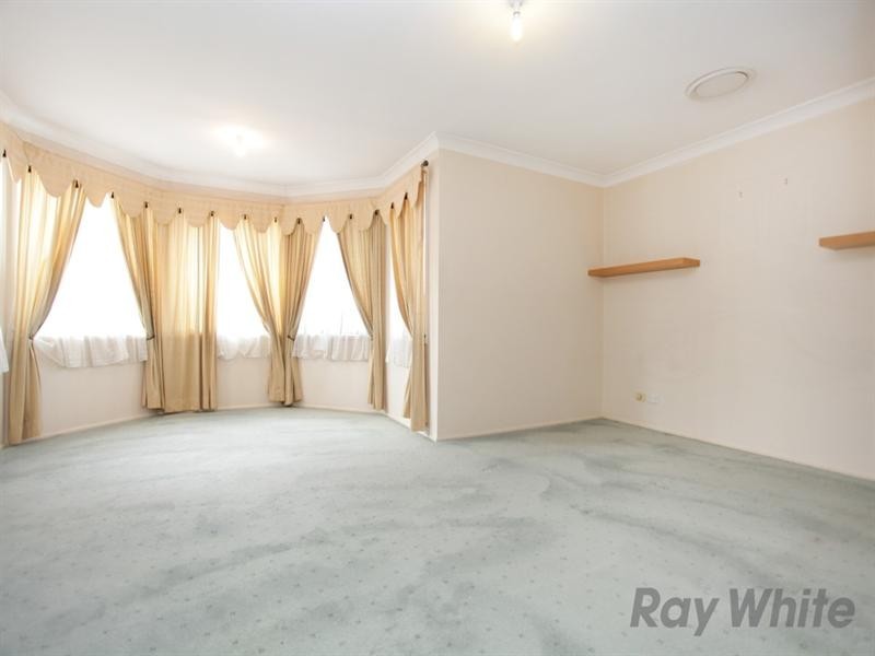 16 Yuroka Street, Glenmore Park NSW 2745