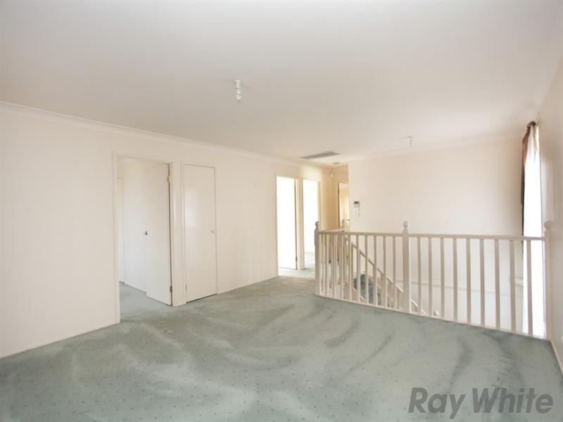 16 Yuroka Street, Glenmore Park NSW 2745