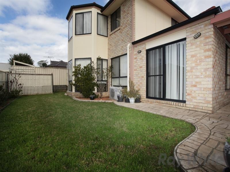 16 Yuroka Street, Glenmore Park NSW 2745