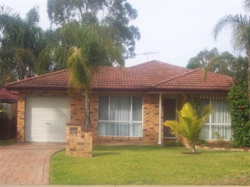 60 Oriole Street, Glenmore Park NSW 2745