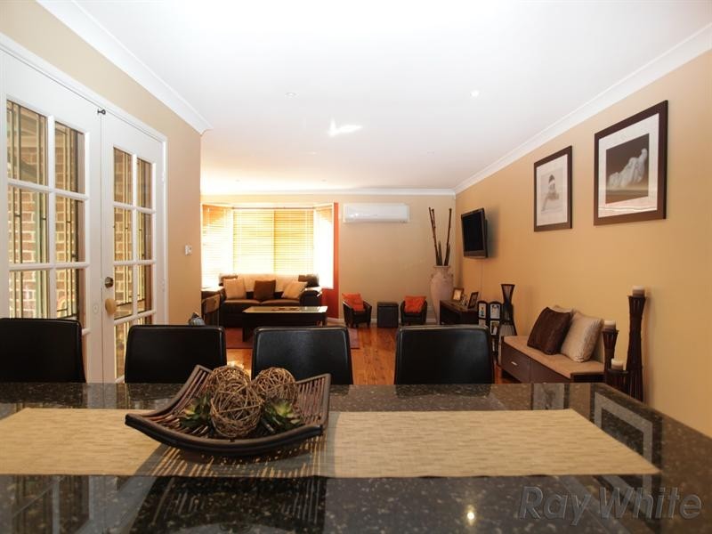 29 Blue Hills Drive, Glenmore Park NSW 2745