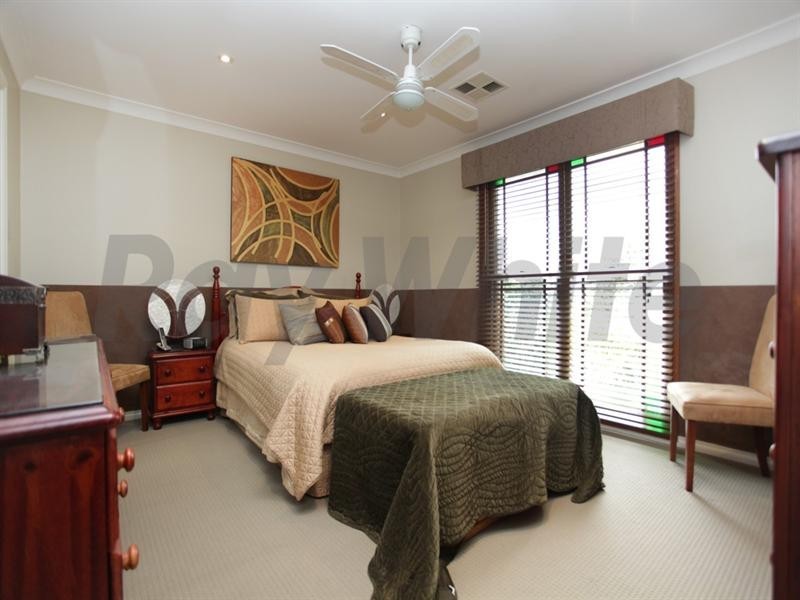 13 Minnek Close, Glenmore Park NSW 2745