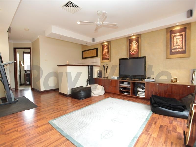 13 Minnek Close, Glenmore Park NSW 2745