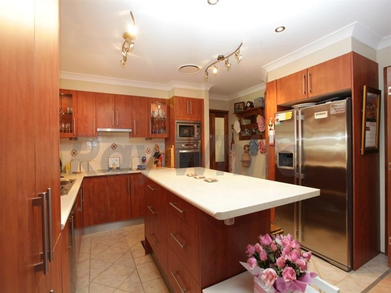 10 Wargon Crescent, Glenmore Park NSW 2745