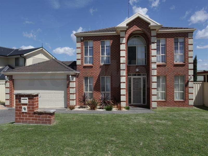 8 Tanglewood Place, Glenmore Park NSW 2745