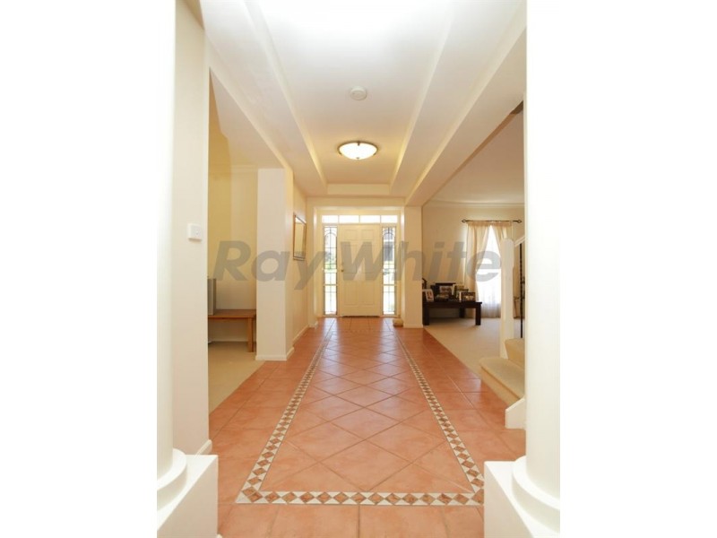 8 Tanglewood Place, Glenmore Park NSW 2745