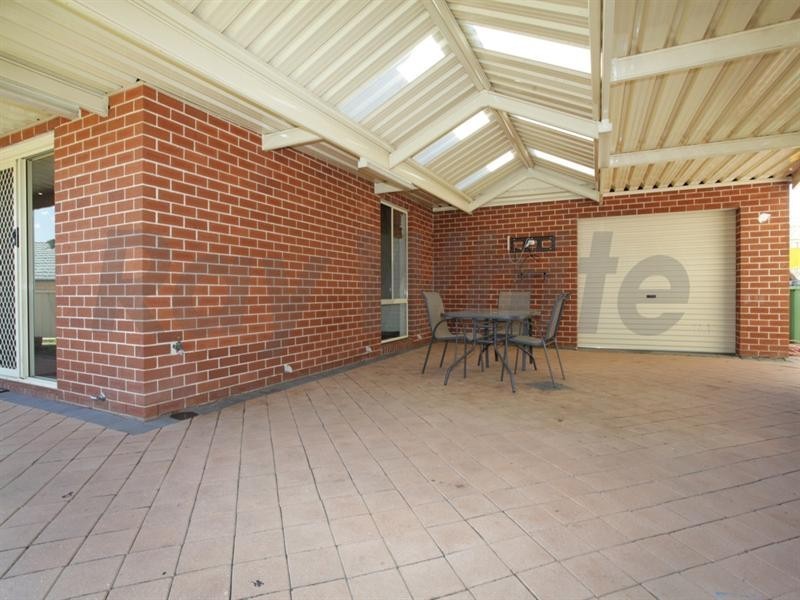 8 Tanglewood Place, Glenmore Park NSW 2745
