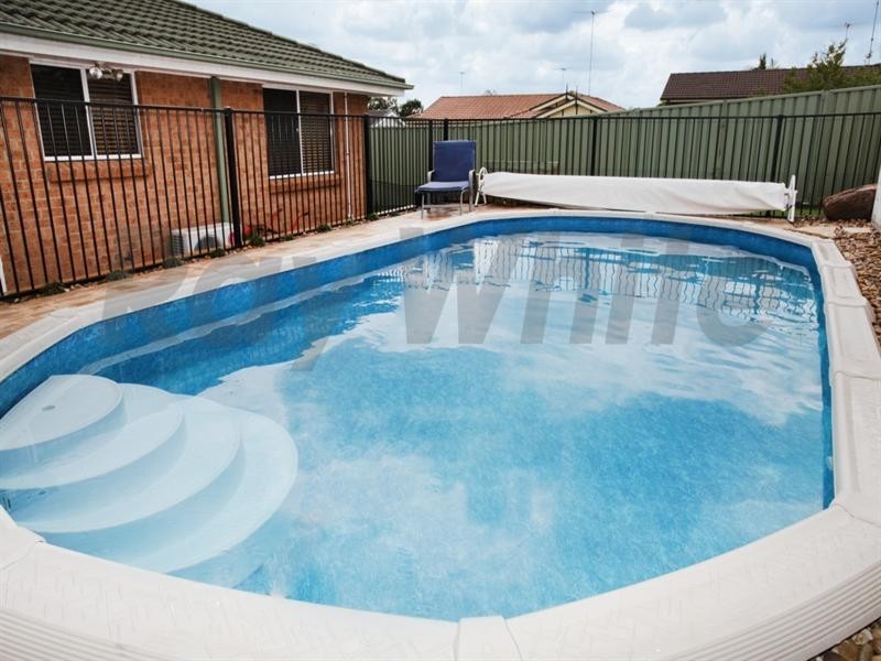 35 Buyu Road, Glenmore Park NSW 2745