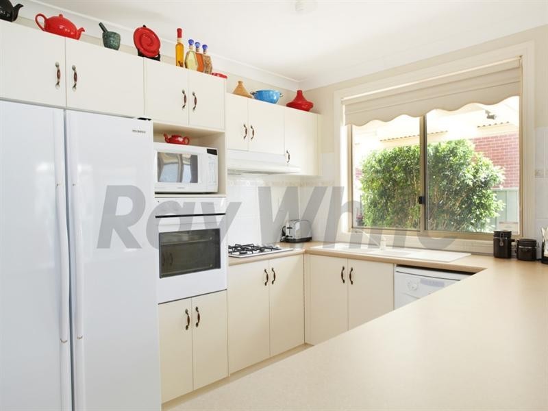 6 Jacana Way, Glenmore Park NSW 2745