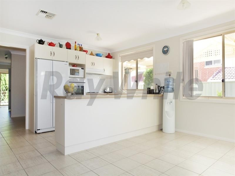 6 Jacana Way, Glenmore Park NSW 2745