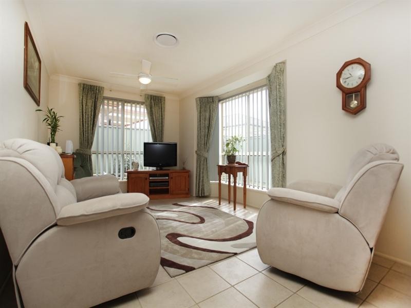 39 Waringa Crescent, Glenmore Park NSW 2745