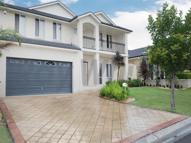 10 Osprey Avenue, Glenmore Park NSW 2745