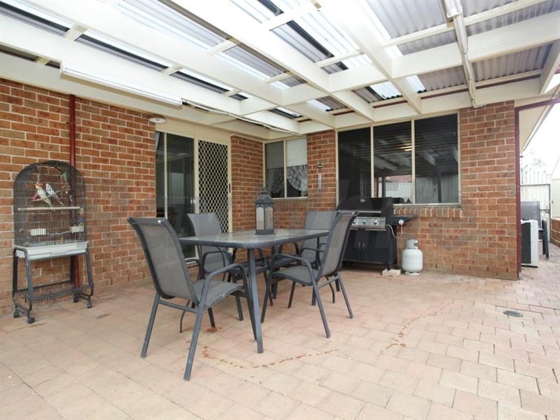 4 Viola Place, Glenmore Park NSW 2745