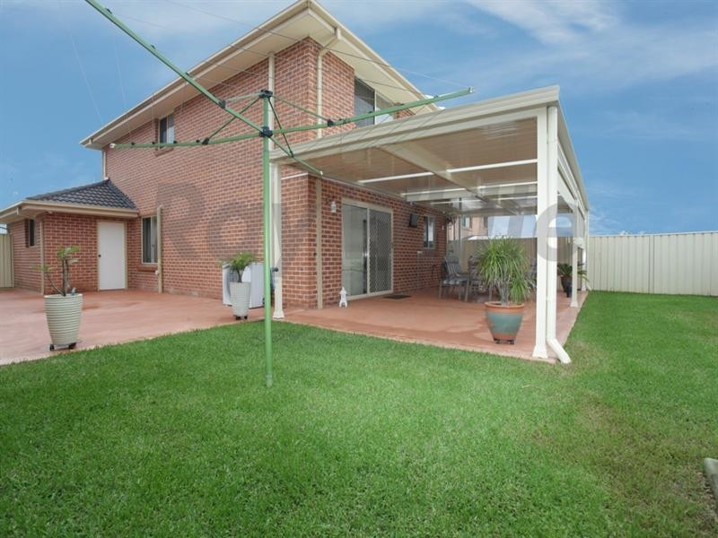 4 Gili Place, Glenmore Park NSW 2745