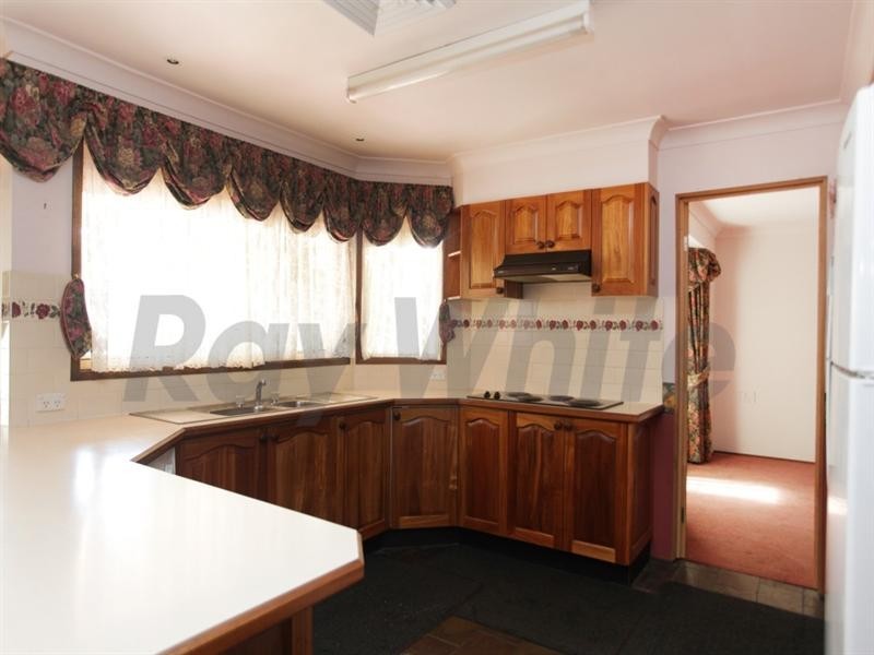 19 Kulaman Crescent, Glenmore Park NSW 2745