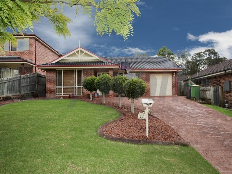 11 Dillwynia Drive, Glenmore Park NSW 2745