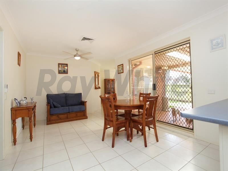 11 Dillwynia Drive, Glenmore Park NSW 2745
