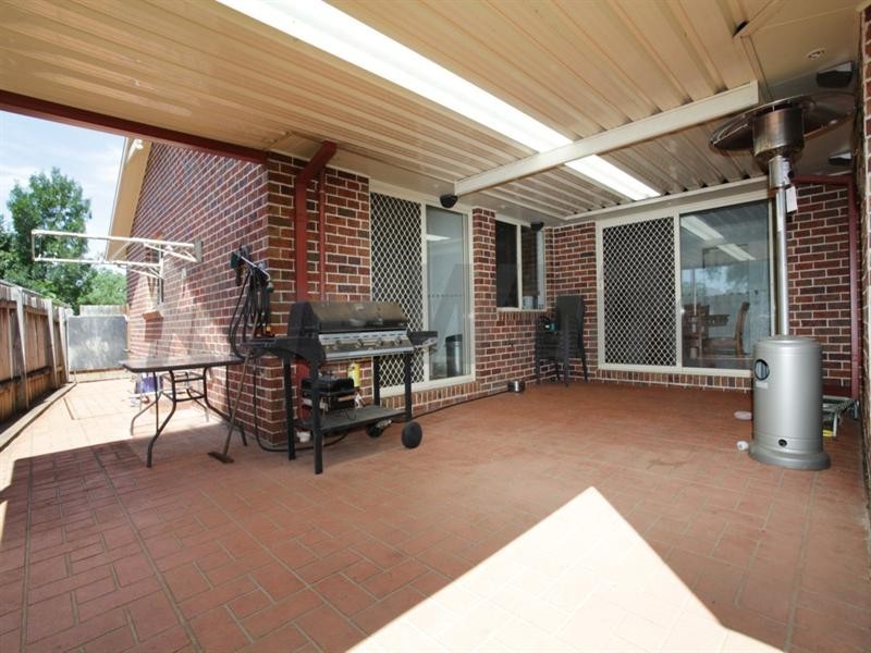 11 Dillwynia Drive, Glenmore Park NSW 2745