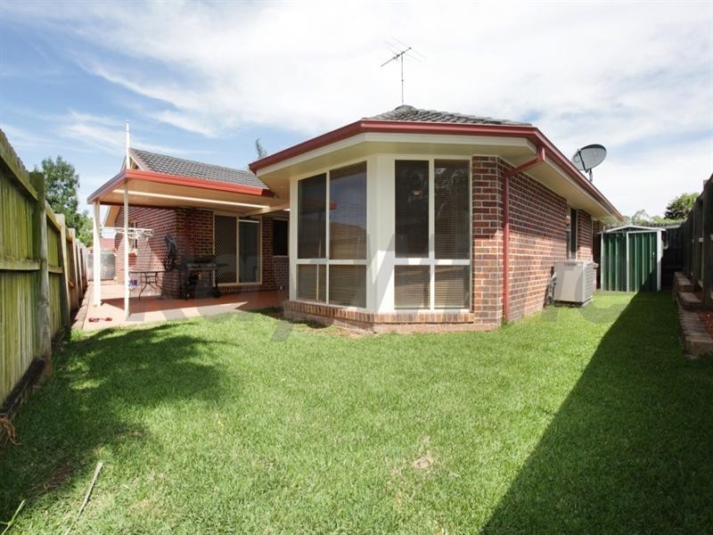 11 Dillwynia Drive, Glenmore Park NSW 2745