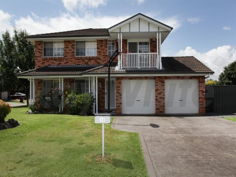 28 Dillwynia Drive, Glenmore Park NSW 2745
