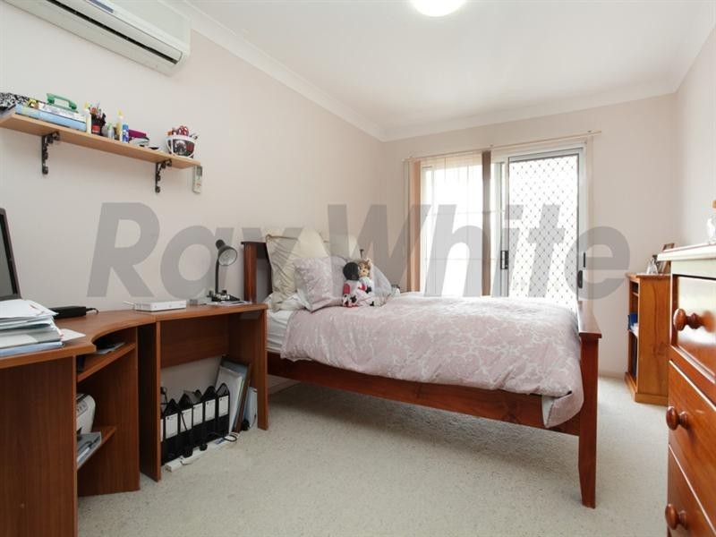 28 Dillwynia Drive, Glenmore Park NSW 2745