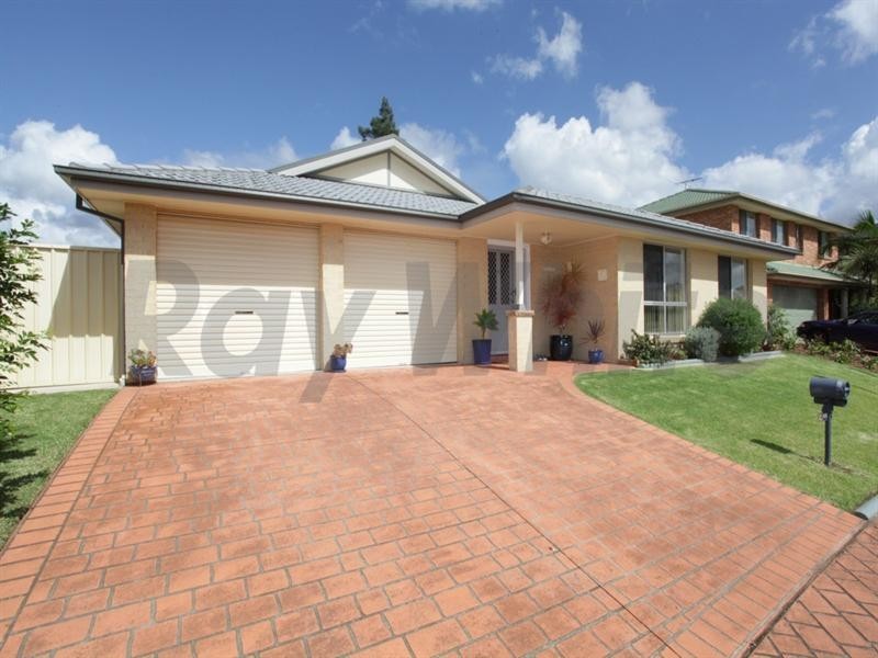 9/103-111 The Lakes Drive, Glenmore Park NSW 2745