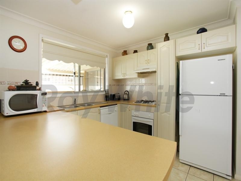 9/103-111 The Lakes Drive, Glenmore Park NSW 2745
