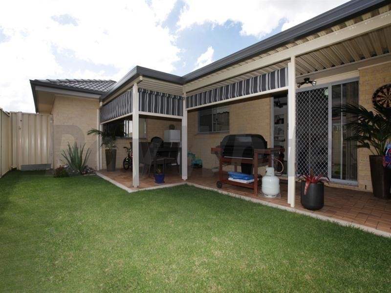 9/103-111 The Lakes Drive, Glenmore Park NSW 2745