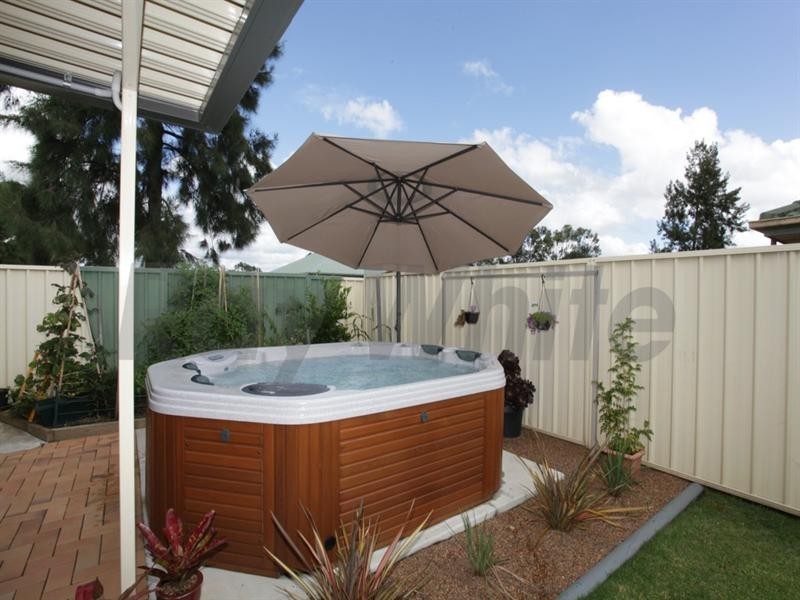 9/103-111 The Lakes Drive, Glenmore Park NSW 2745