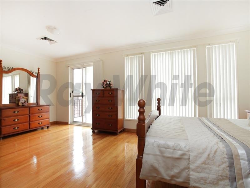 25 Shearwater Drive, Glenmore Park NSW 2745