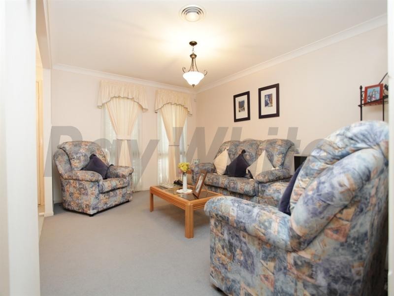 12 Monteray Terrace, Glenmore Park NSW 2745