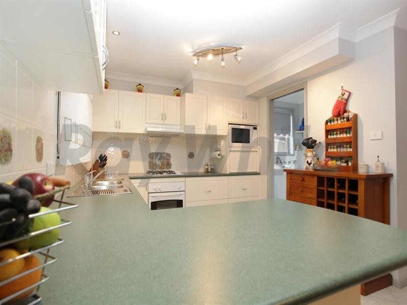 7 Gili Place, Glenmore Park NSW 2745