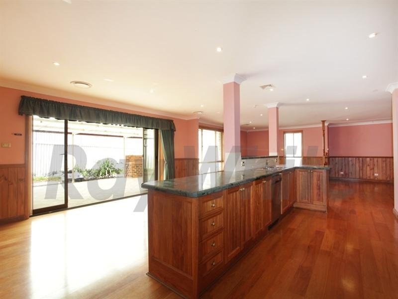 36 Waterford Way, Glenmore Park NSW 2745