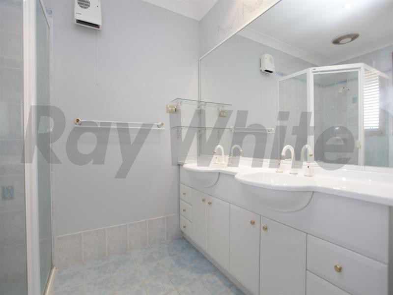 36 Waterford Way, Glenmore Park NSW 2745