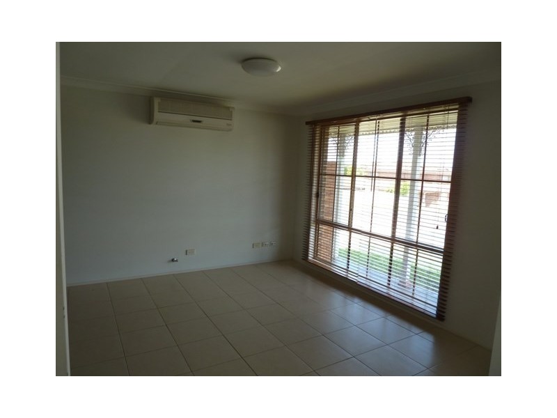 51 Wolara Avenue, Glenmore Park NSW 2745