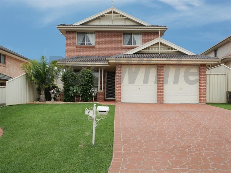 4 Gili Place, Glenmore Park NSW 2745