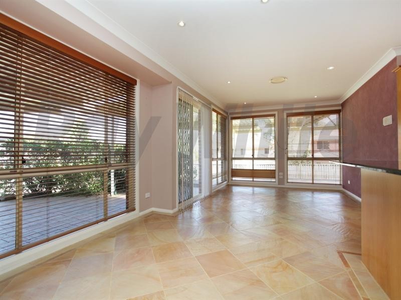 33 Marcus Clarke Crescent, Glenmore Park NSW 2745