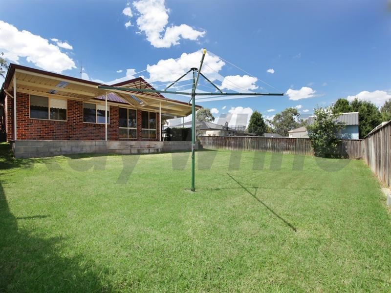33 Marcus Clarke Crescent, Glenmore Park NSW 2745