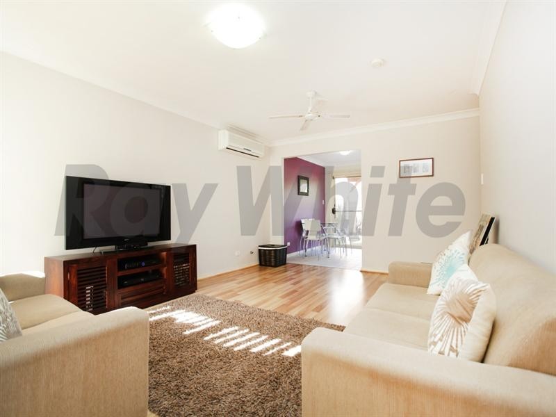 8/7 Peter Court, Jamisontown NSW 2750