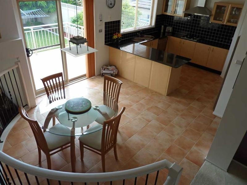 11 Lakewood Terrace, Glenmore Park NSW 2745