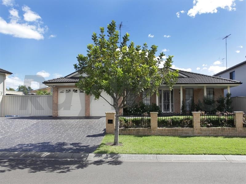21 Lakewood Terrace, Glenmore Park NSW 2745
