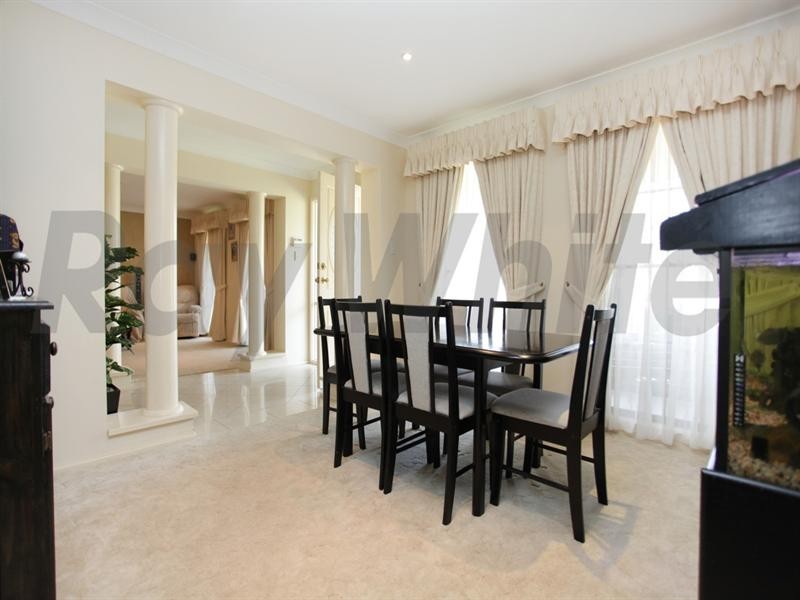 21 Lakewood Terrace, Glenmore Park NSW 2745