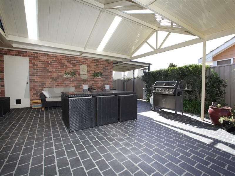 32 Kenneth Slessor Drive, Glenmore Park NSW 2745