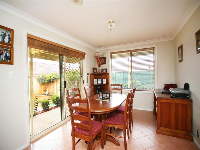 25 Fairywren Close, Glenmore Park NSW 2745