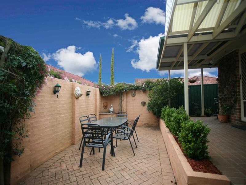 25 Fairywren Close, Glenmore Park NSW 2745